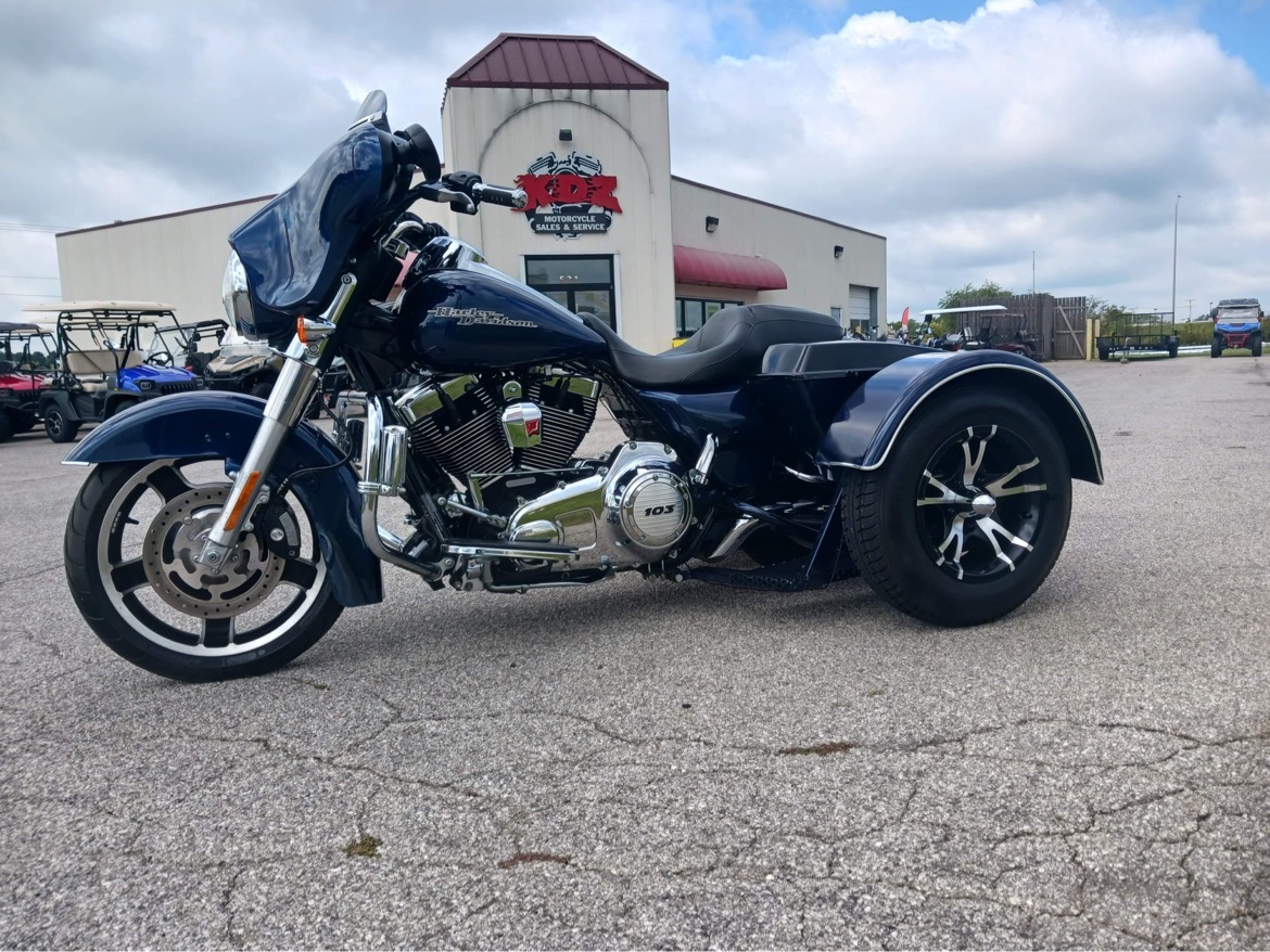 2011 Harley-Davidson Street Glide  Image